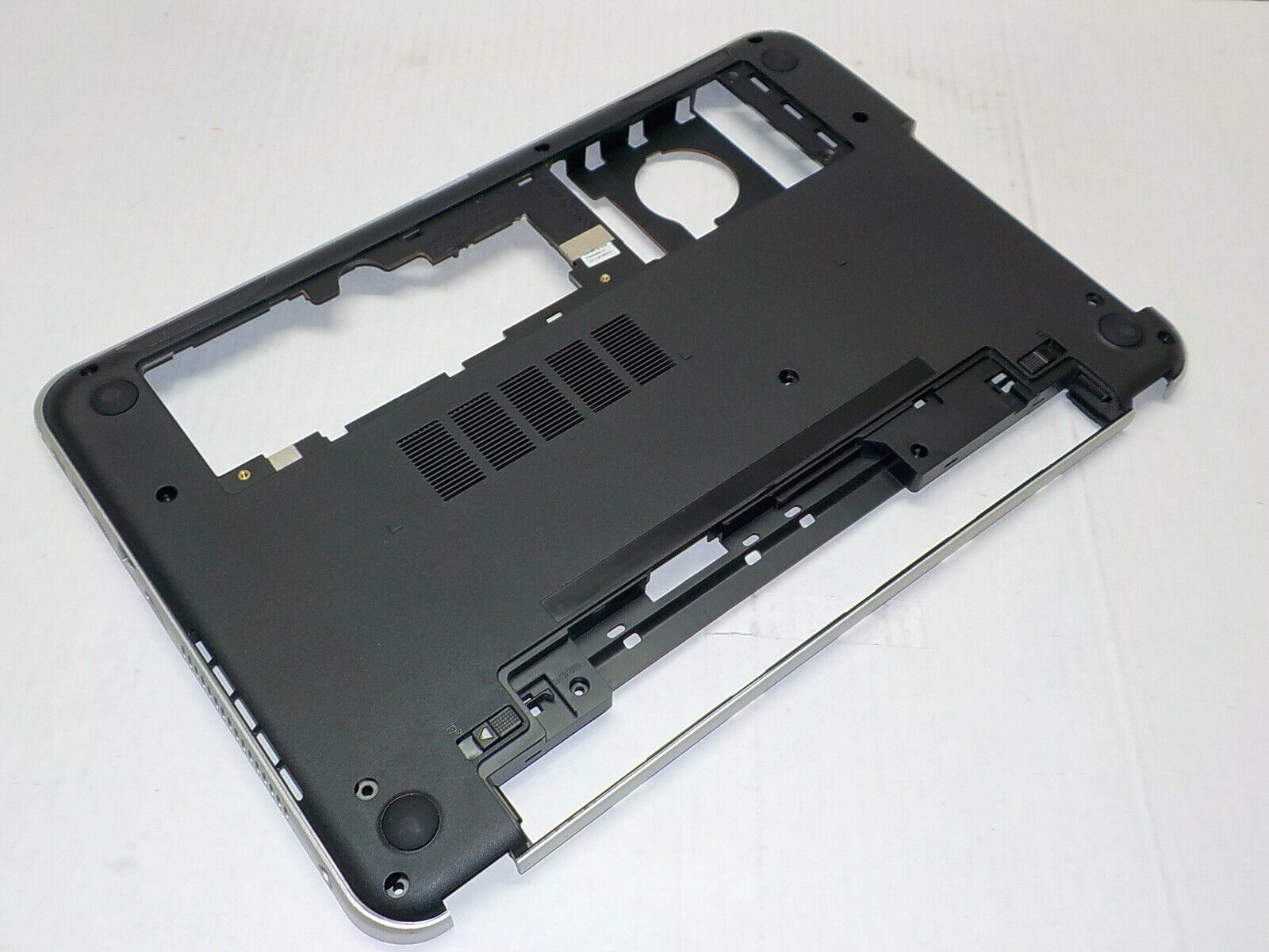 Ref Oem Dell Inspiron 5537 M531r 5535 Laptop Base Cover Assembly T74ch Central Parts Store 5492