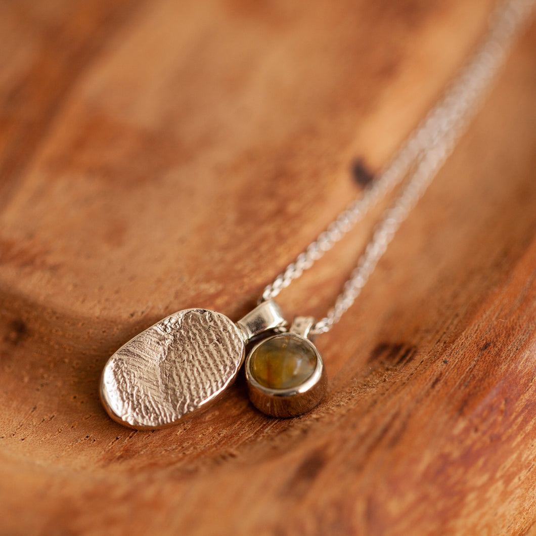 Oval fingerprint & gem necklace
