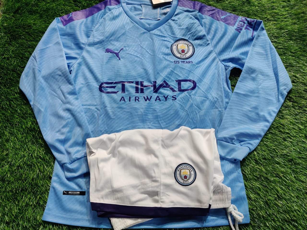 manchester city full sleeve jersey