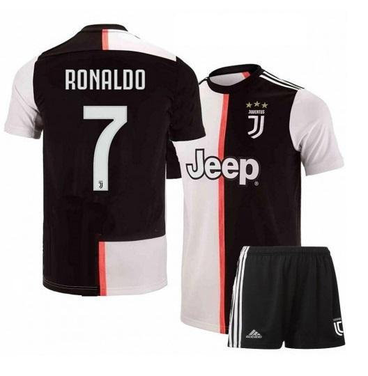 ronaldo jersey with shorts