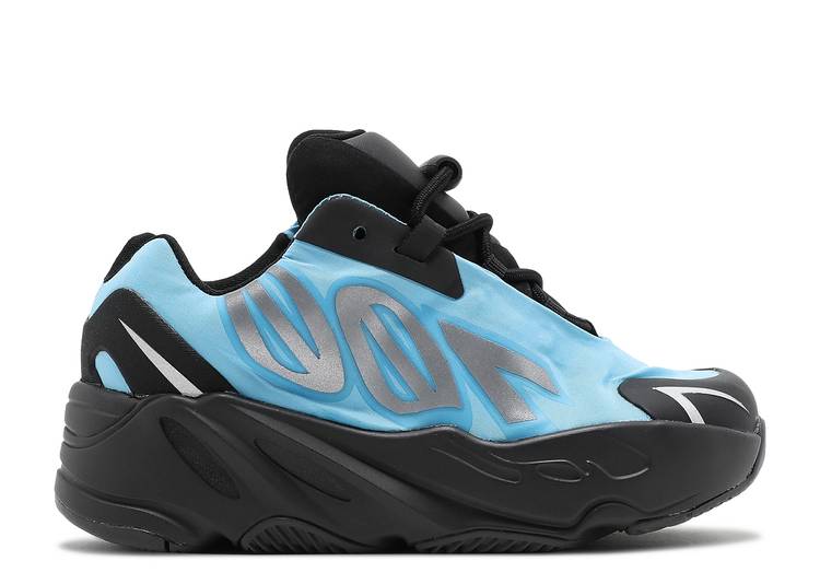 yeezy boost 700 mnvn cyan