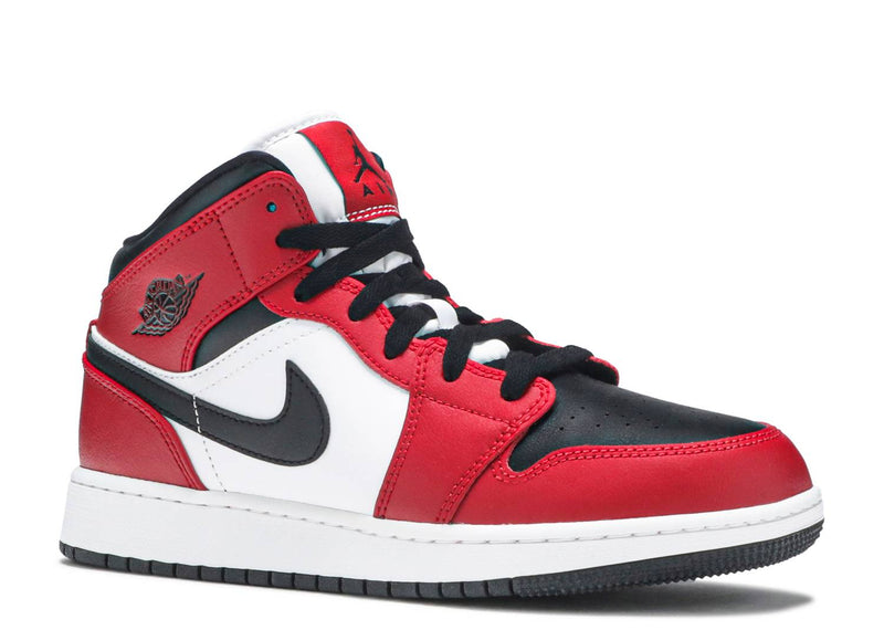 jordan 1 retro high chicago black toe