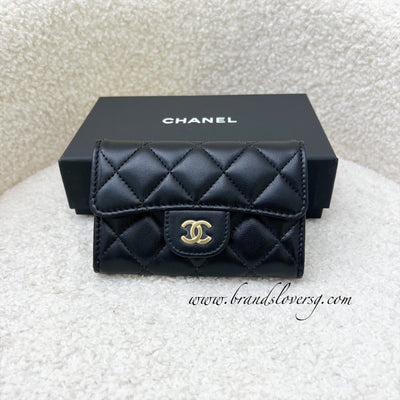 Chanel Classic Snap Card Holder in Black Caviar GHW – Brands Lover