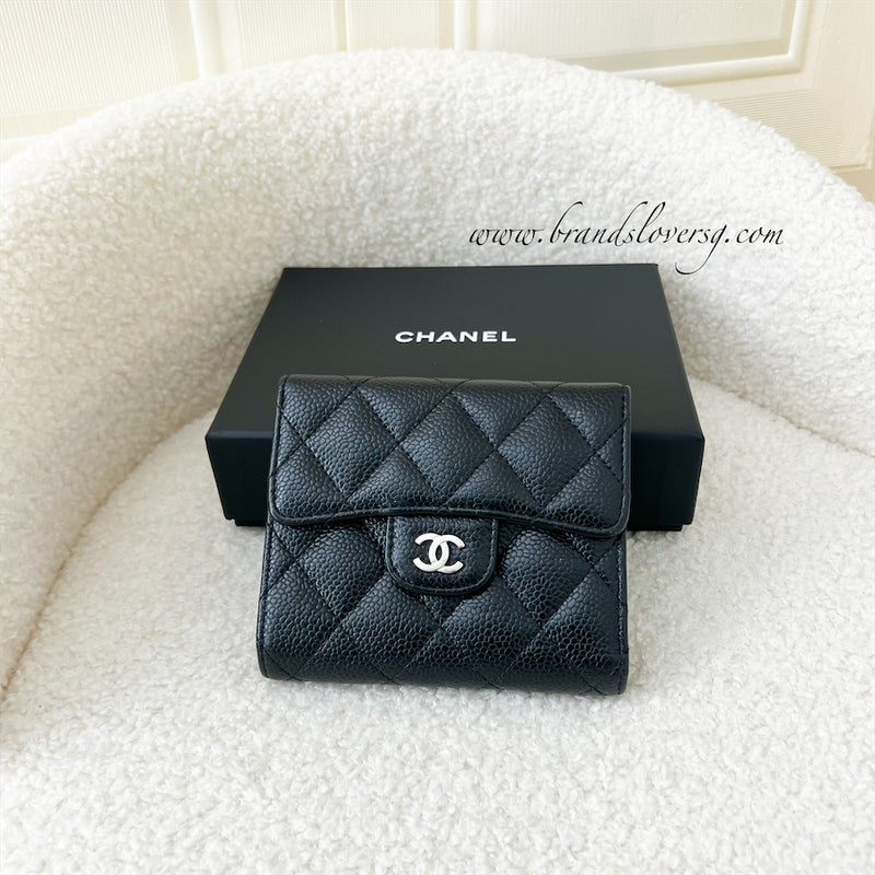 Chanel Trifold wallet เปาตงในใจสาวๆ  Bộ sưu tập do Ninkyun đăng   Lemon8