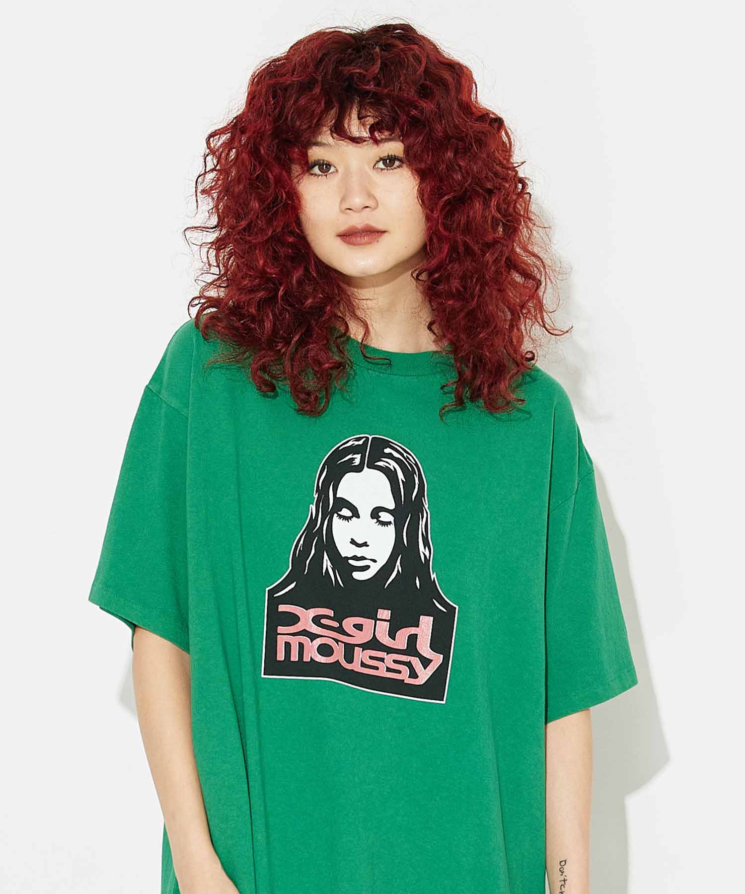 xgirl moussy コラボ Tシャツ 限定 黒 ミニ丈 表参道店限定-