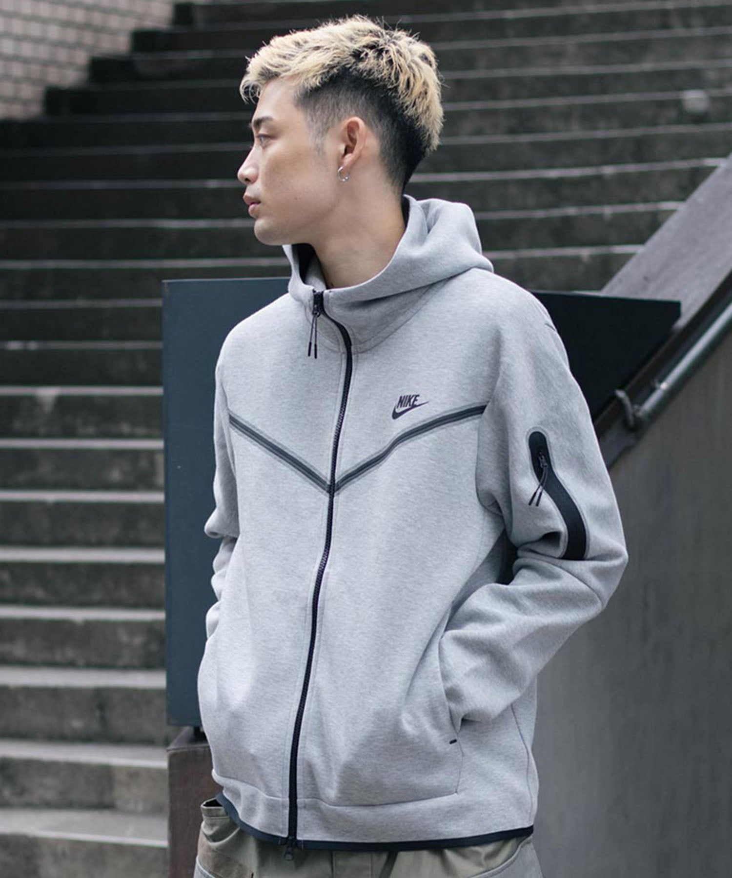 感謝価格】 NIKE テックフリース セットアップ i9tmg.com.br