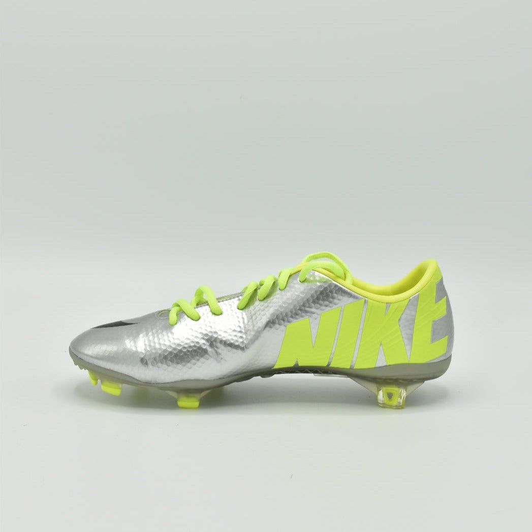 dictador amenazar pureza NIKE MERCURIAL VAPOR IX FG 'SILVER EDITION' 555605-007 – Dutch Boot  Collector (DBC)