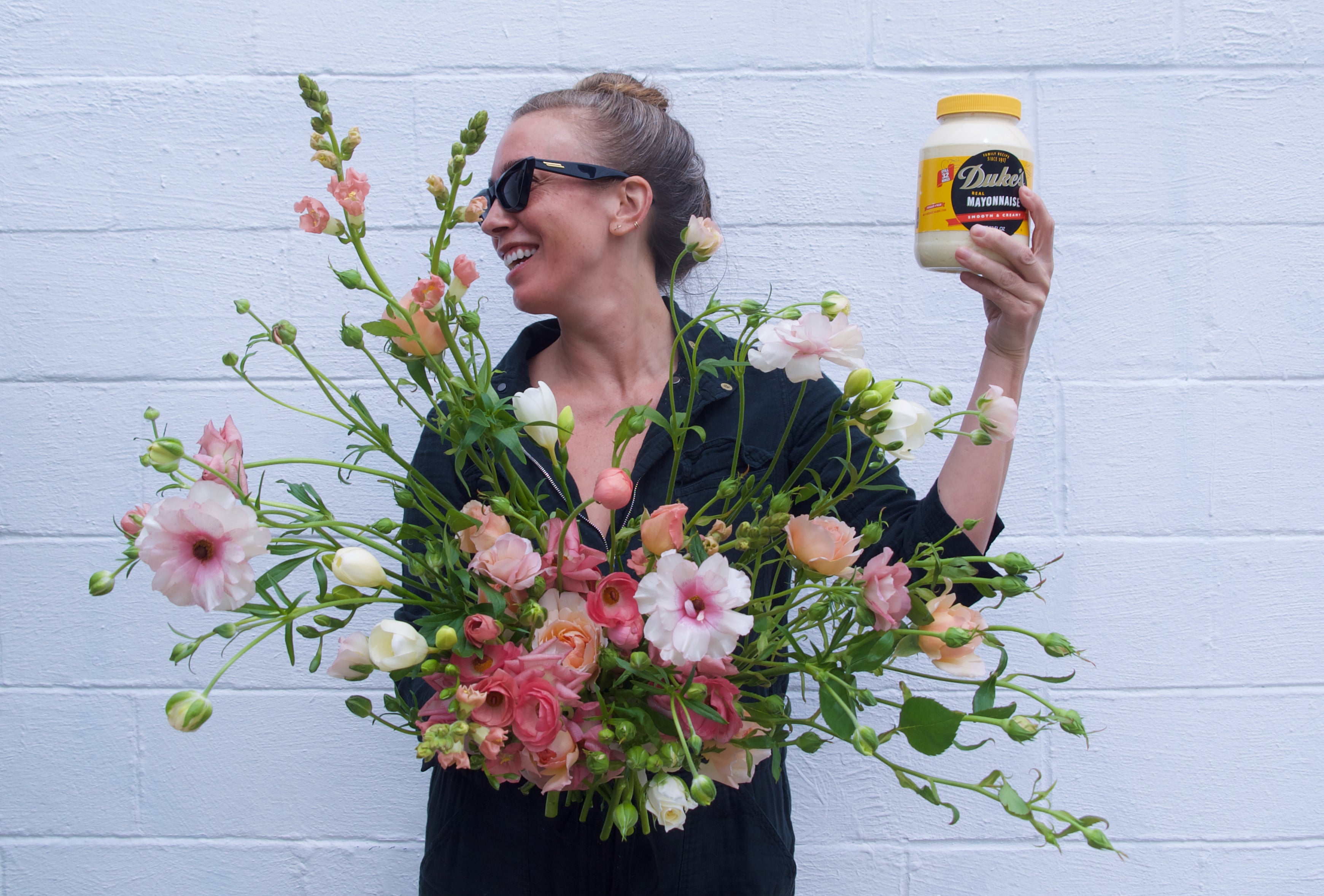 HUG flowers. Portland Oregon flower delivery and pick-up. Fieldwork Flowers at Wellspent Market.