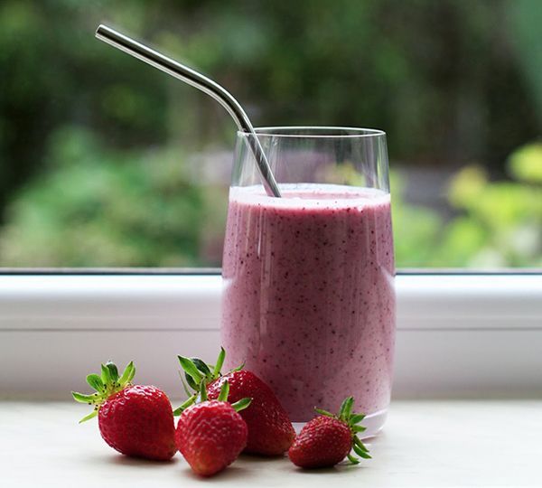 smoothie de morango refeições pré-treino