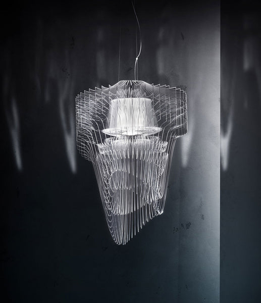 札哈‧哈蒂 Zaha Hadid：曲線女王的未來建築設計與數學之美 - dans le gris