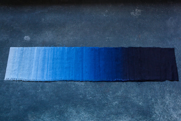 藍染之美：傳統染色工藝融入現代藝術 - dans le gris