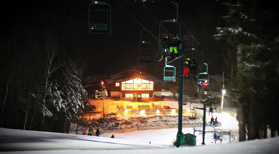 A four-seasons parks, Chester Bowl hosts skiing and snowboarding in the winter.