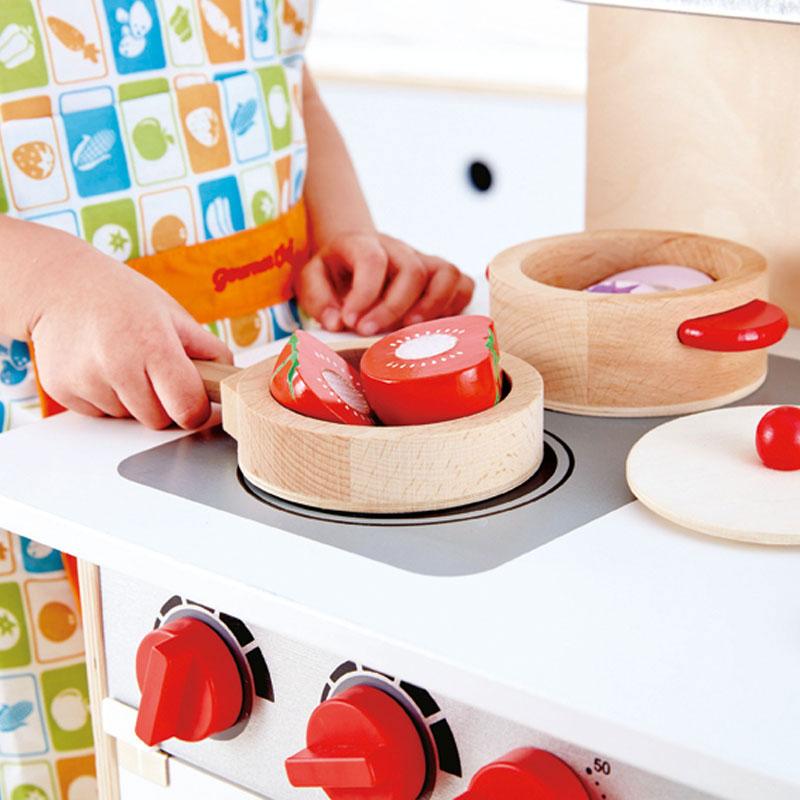 Hape Gourmet Kitchen Starter Set