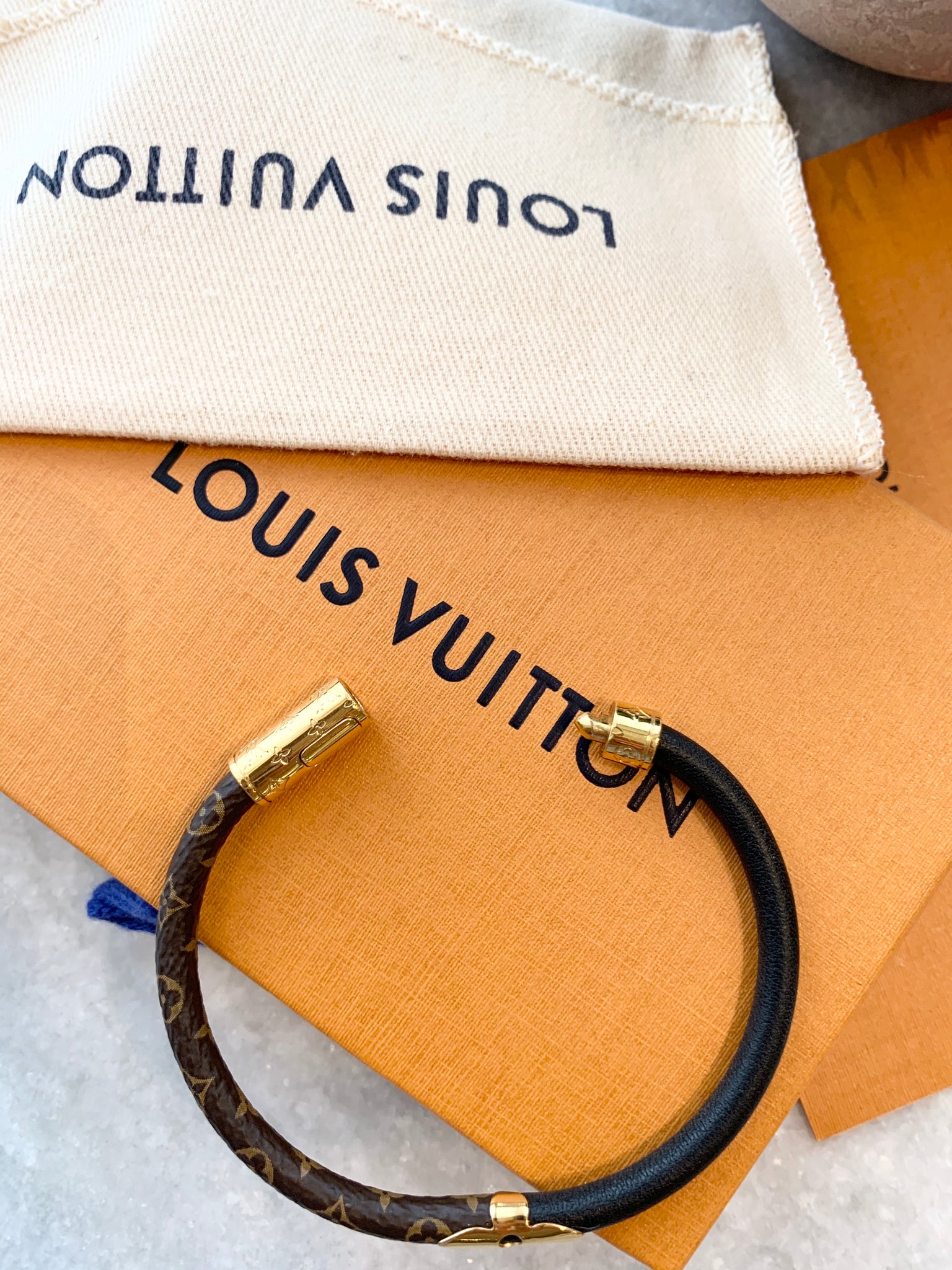 Louis Vuitton Monogram Bracelet Daily Confidential Bracelet M6431 - YI00039