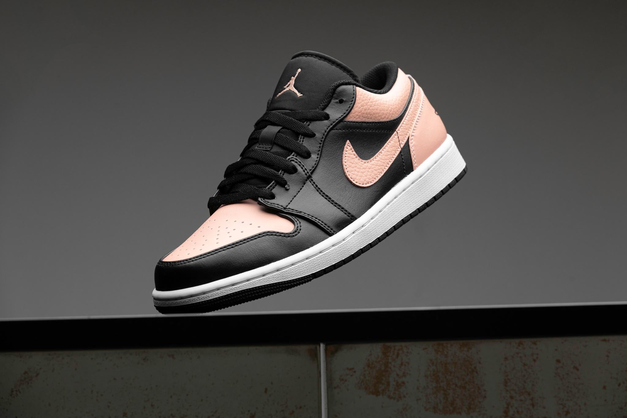 AIR JORDAN 1 LOW 'CRIMSON TINT' & SNEAKERBOX