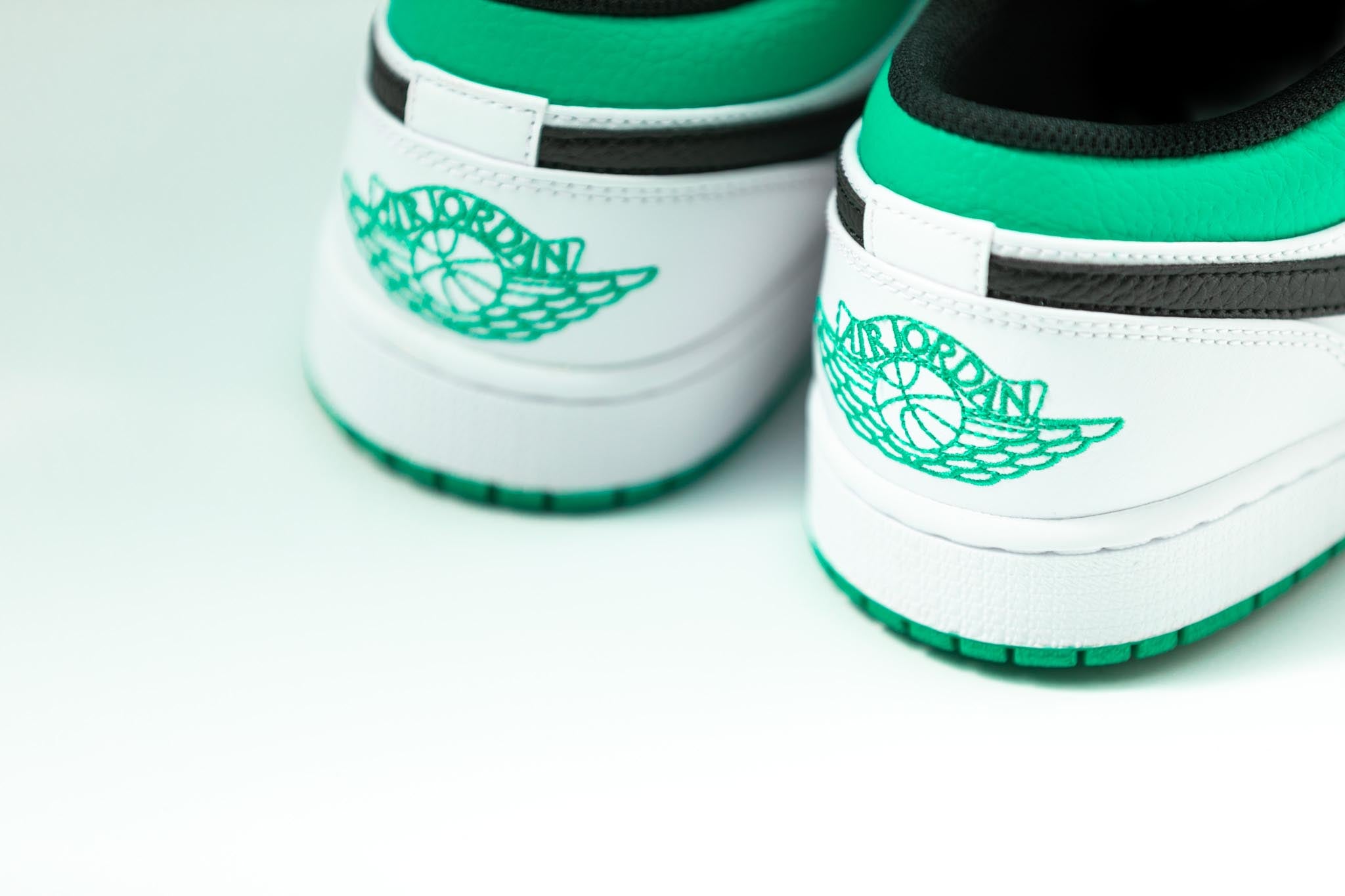 Air Jordan 1 Low 'Lucky Green' - 2