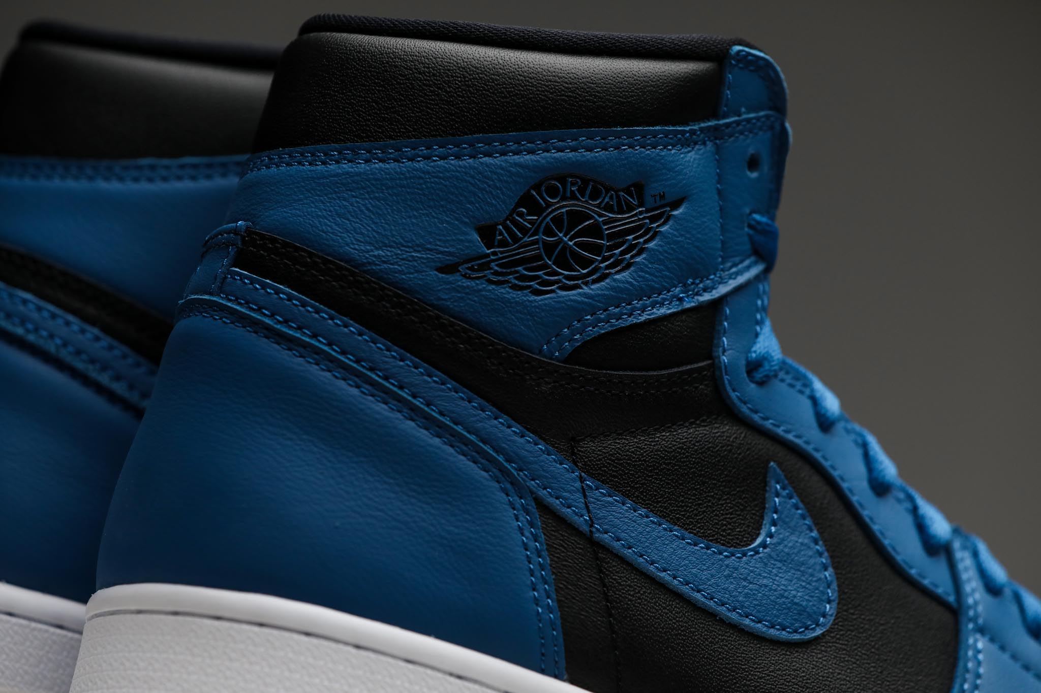 AIR JORDAN 1 RETRO HIGH OG 'DARK MARINA BLUE' | SNEAKERBOX