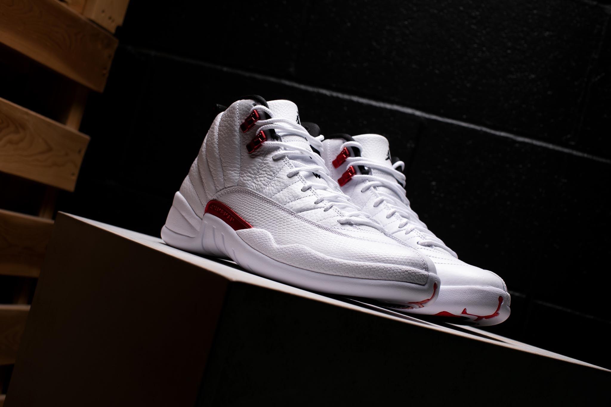 Air Jordan 12 Retro Twist 'University Red' - 1