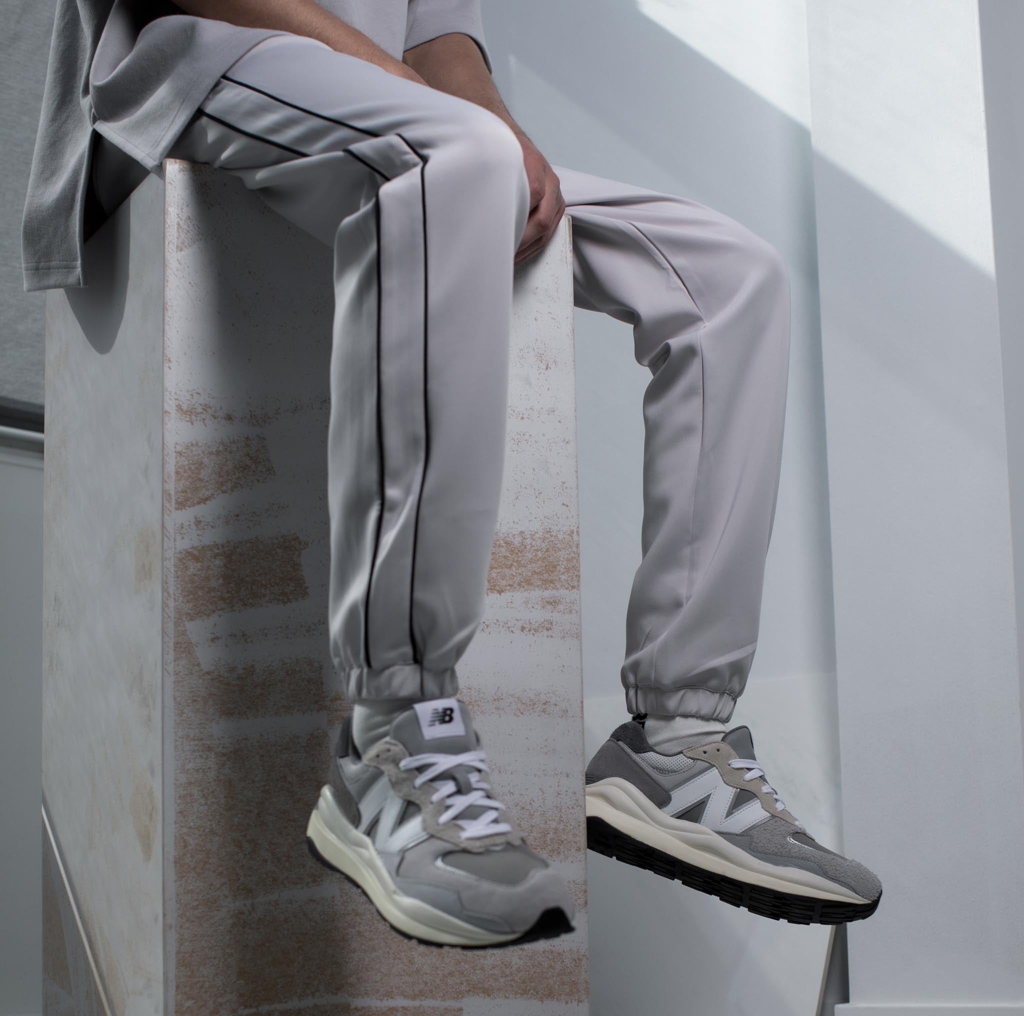 HOMME+ 'ESSENTIAL' Double Piped Trackpants - 2
