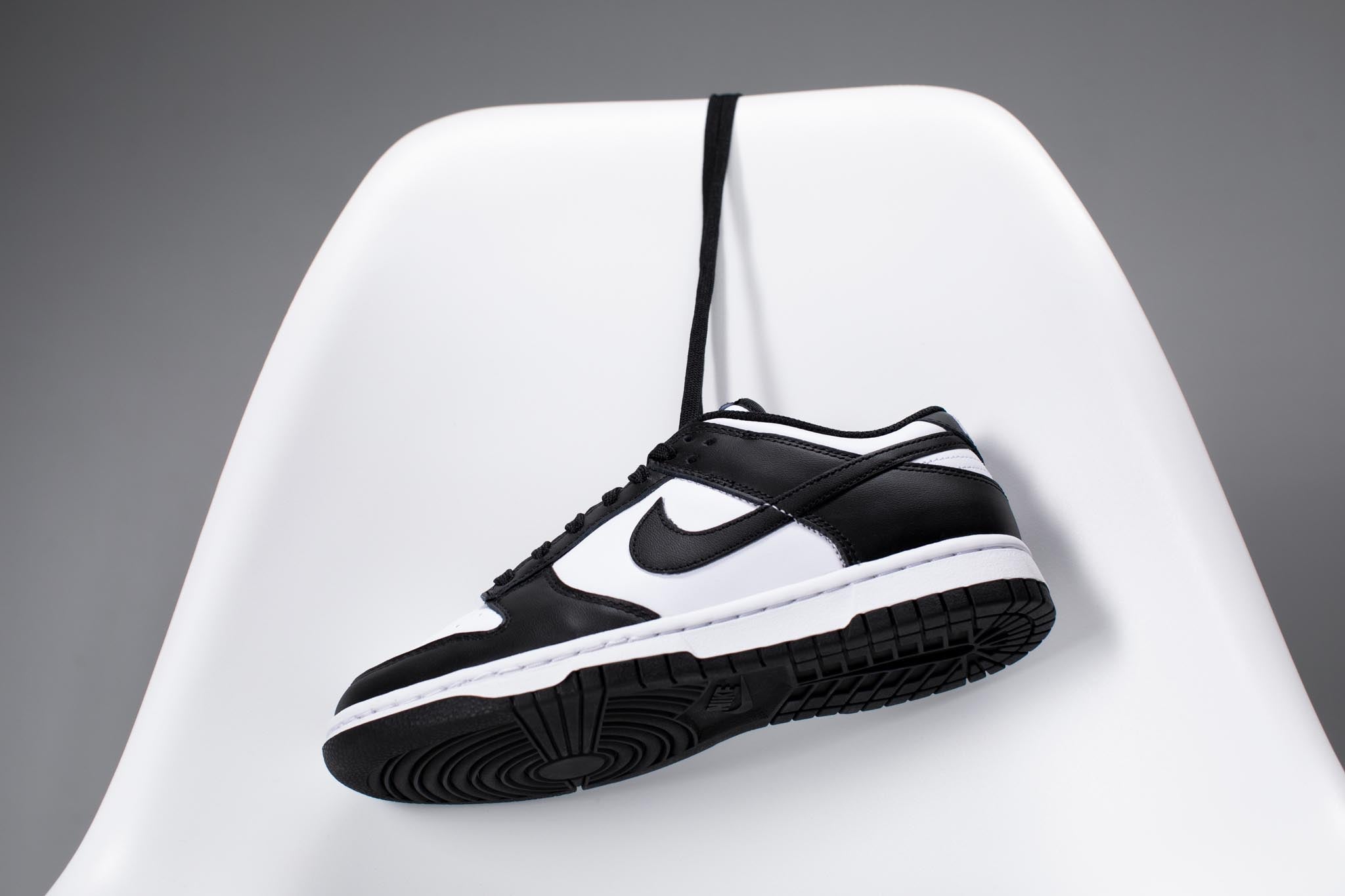 Nike Dunk Low Women's 'Panda' Black/White - 1