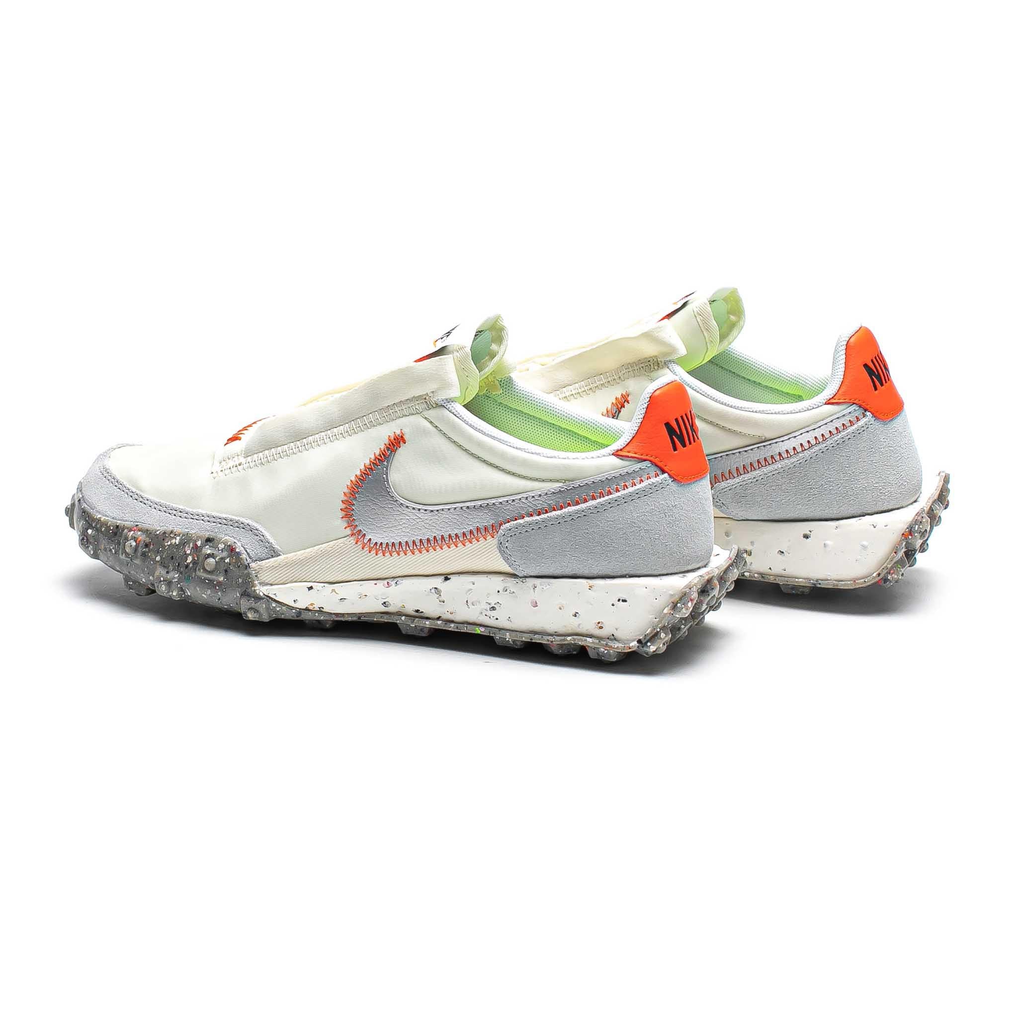 nike waffle racer crater