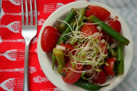 tarragon tomato salad with new jersey blush wine
