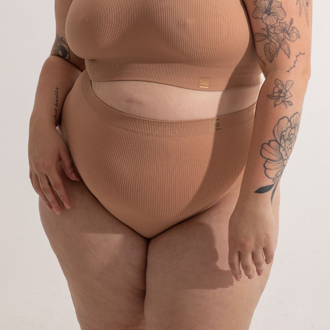 High Waist G-string - Recycled Seamfree - Underwear for Humanity