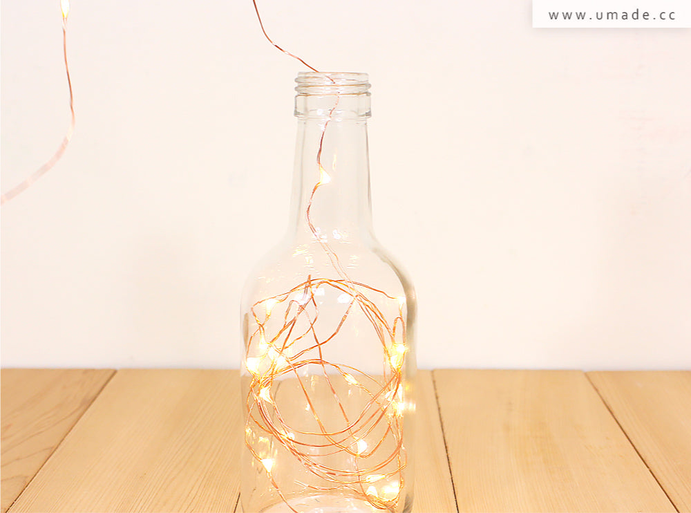 umade-星光絲線LED燈-星光絲線燈裝進玻璃瓶，看起來細緻優雅