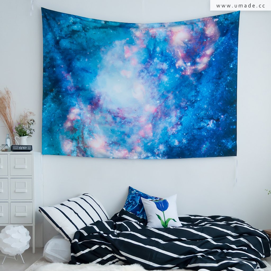 umade-wall-tapestry壁幔-abstract-galaxies-2-帥氣又藝術的現代北歐風格小屋佈置，臥室改造，牆面設計