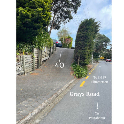 Picture of 40 Grays Road driveway