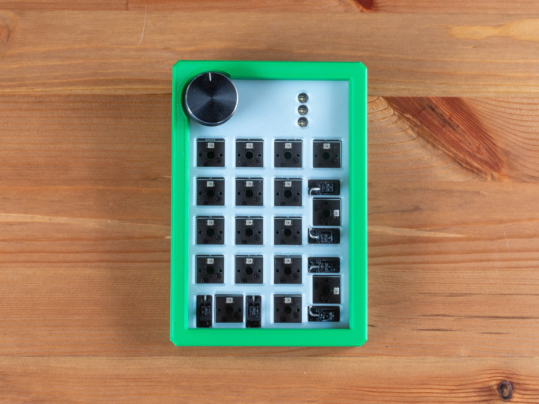 rgb hotswap numpad v2