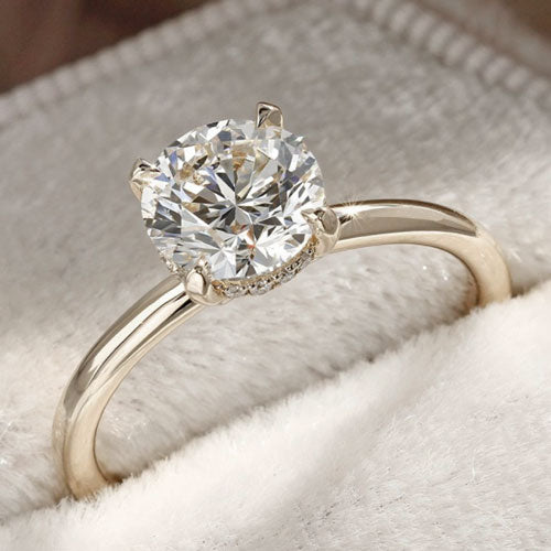 Moissanite Rings