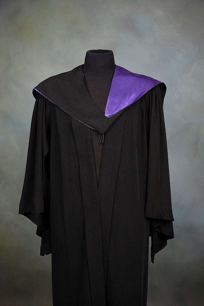 Deakin University Bachelor Graduation Gown Set – Churchill Gowns