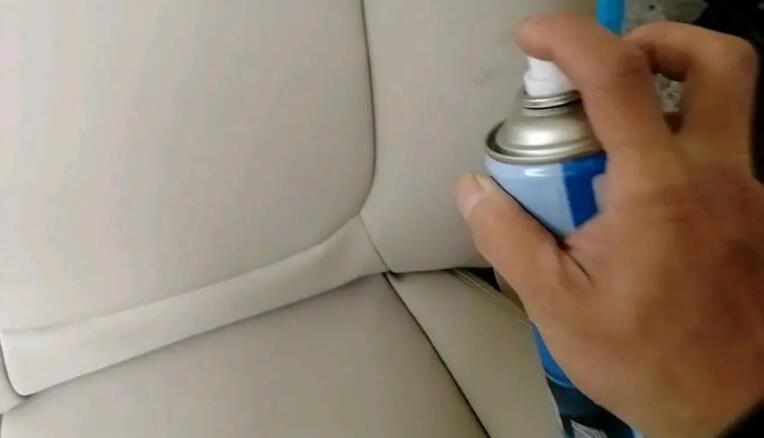 How to Remove Oil Stains from Car Seats