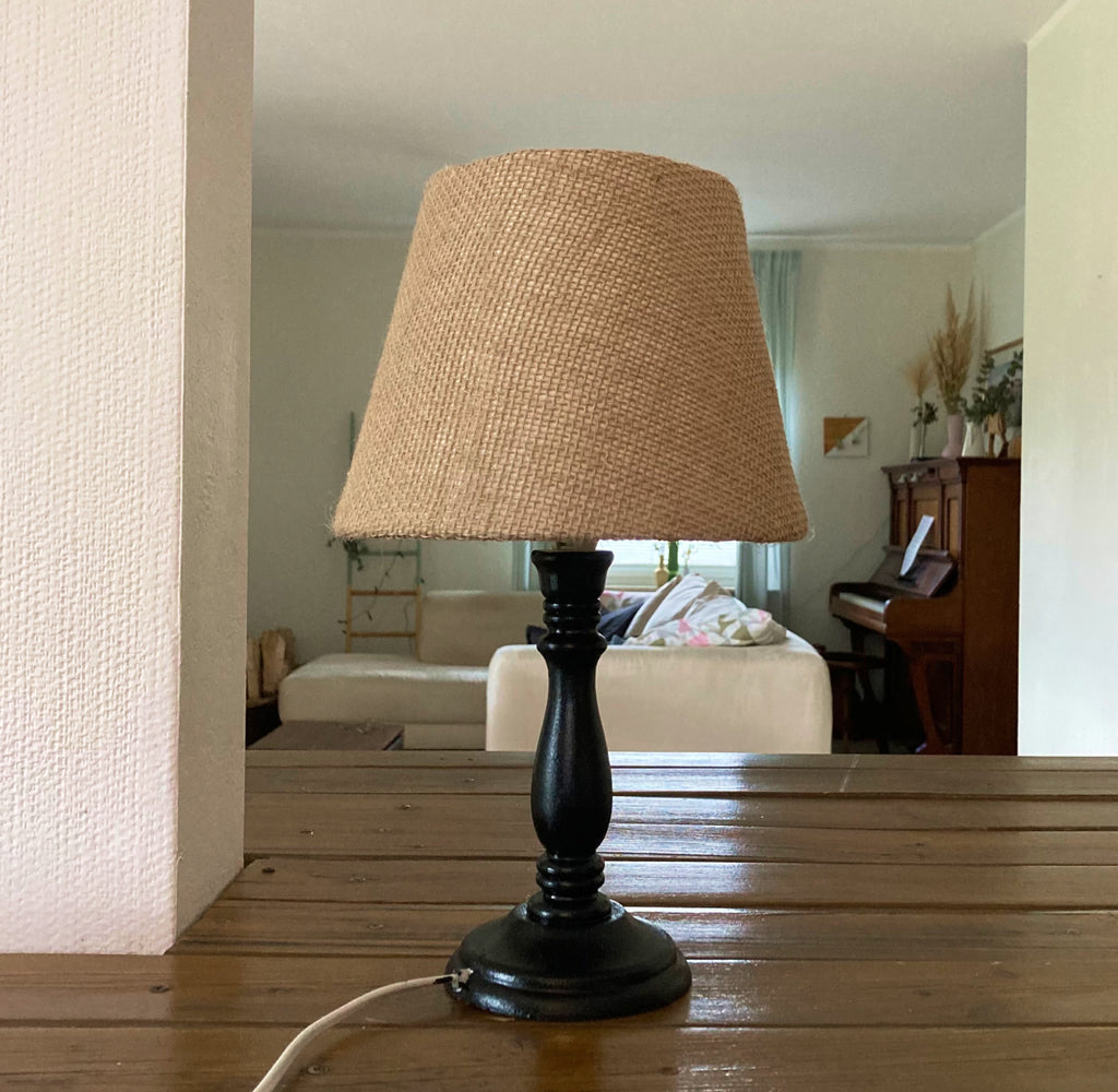 DIY-Lampenschirm aus Jute