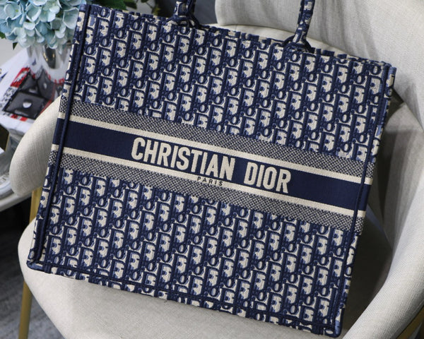 christian dior tote bag blue