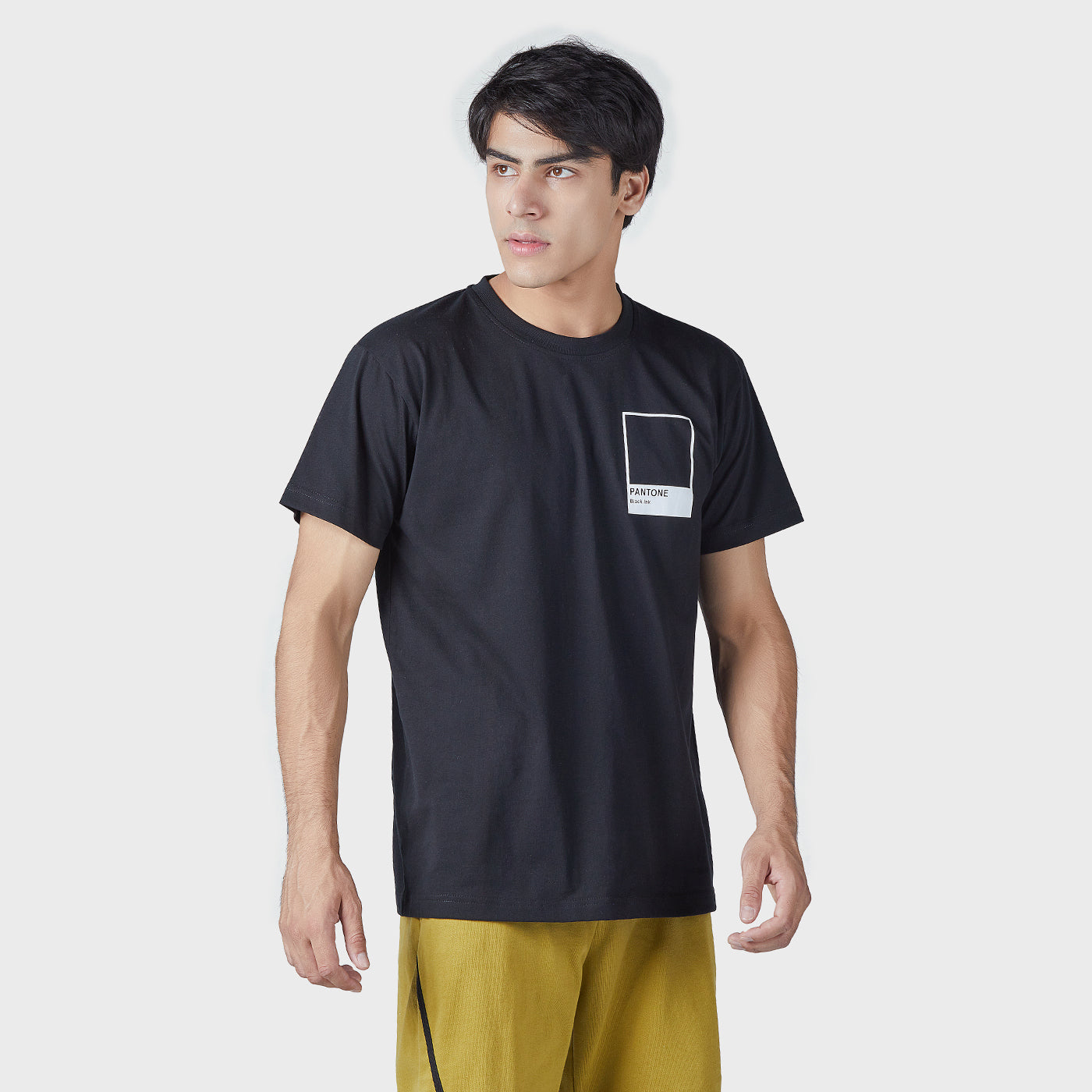 Buy BLACK Graphic Crew Neck T-Shirt – Ndure.com
