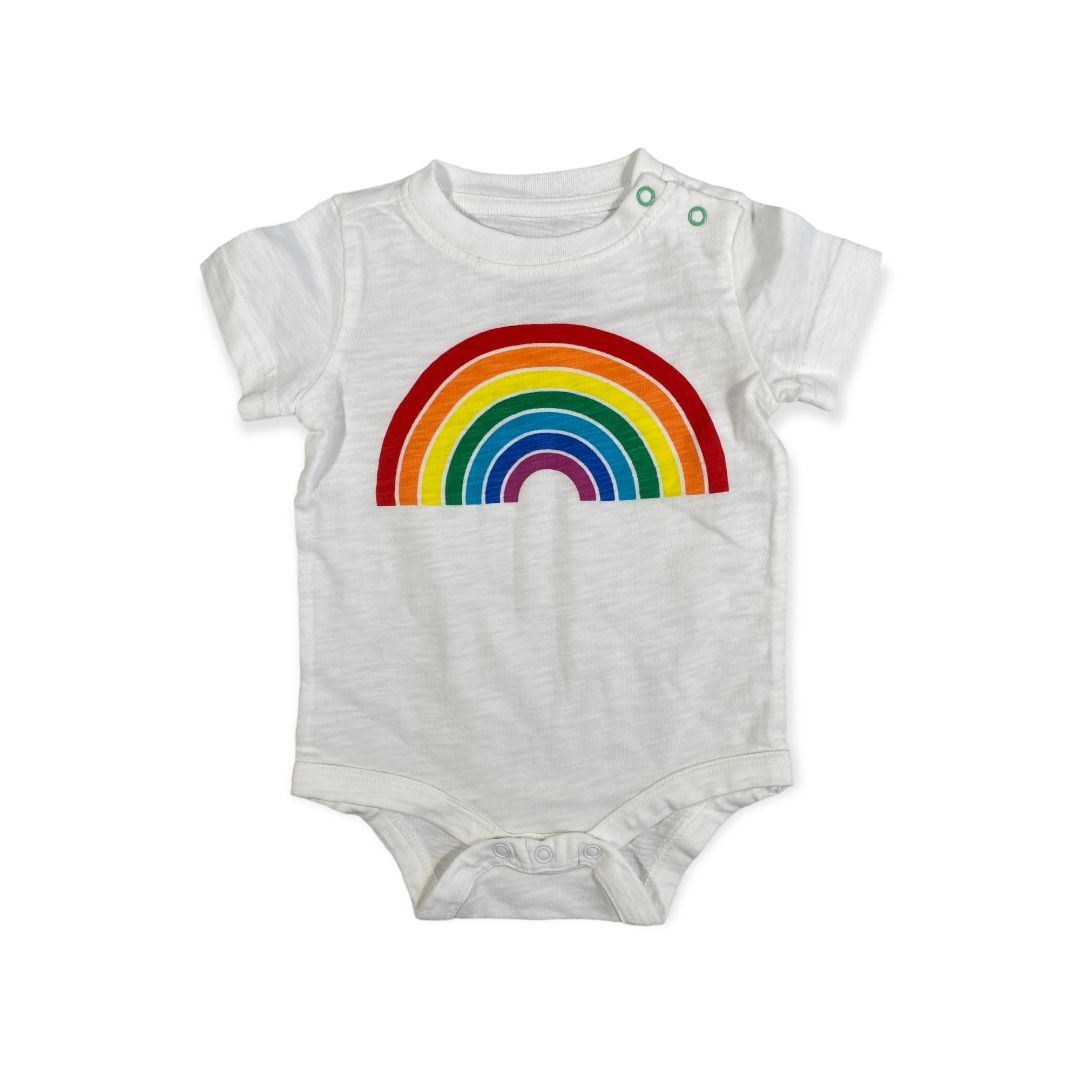  Primary White Rainbow Onesie NWT (0/3M Neutral) 