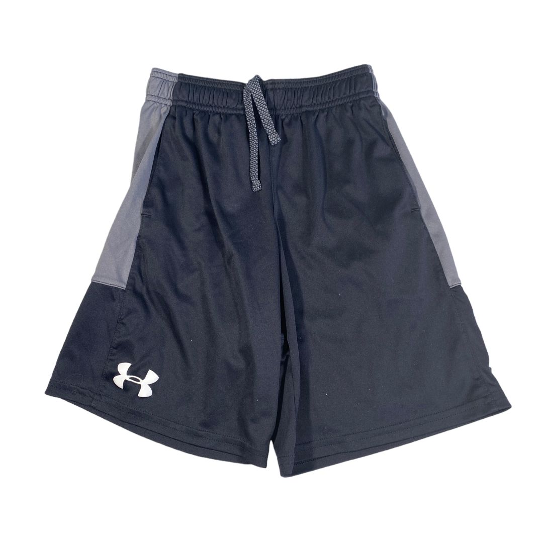  Under Armour Black Athletic Shorts (8/10 Boys) 