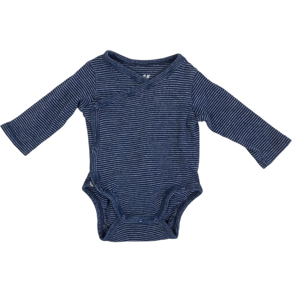  H & M Navy Organic Stripe Onesie (0/3M Boys) 