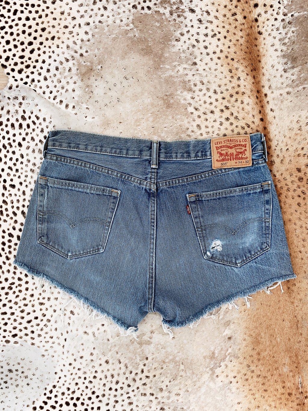 Vintage Levi's High Waisted Re-cut Denim Shorts (Size 35)|| TIKI LA LA –  Tiki La La