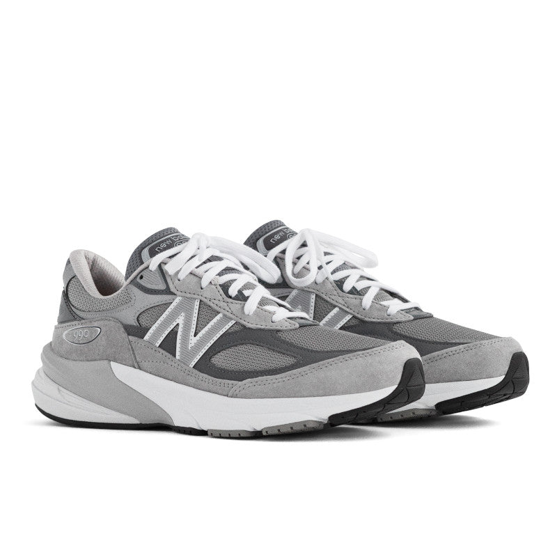 Women's 990 V6