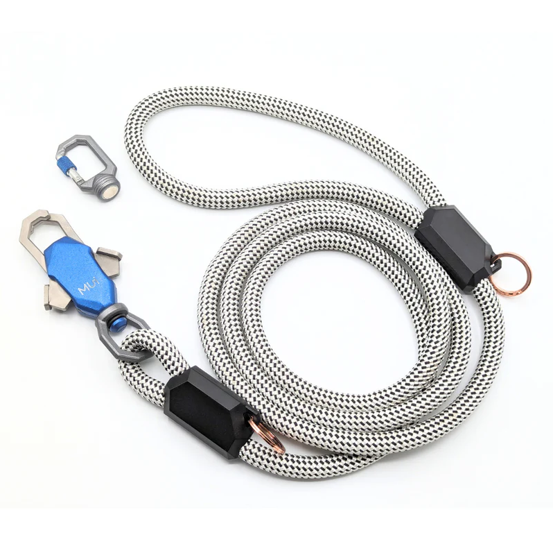 Why You Should Choose Magnetic Rope Dog Leash for Hiking Adventures