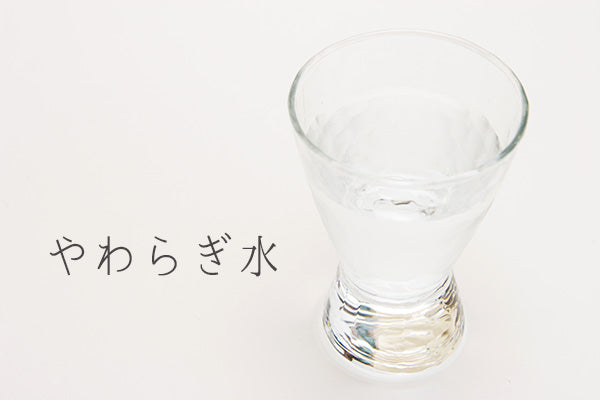 酔いすぎ防止！かしこい人が実践している「やわらぎ水」とは？