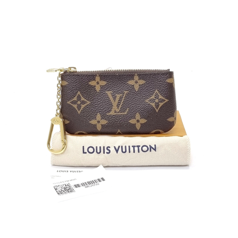 Louis Vuitton Cosmetic Pouch PM Monogram Ghw – ValiseLaBel