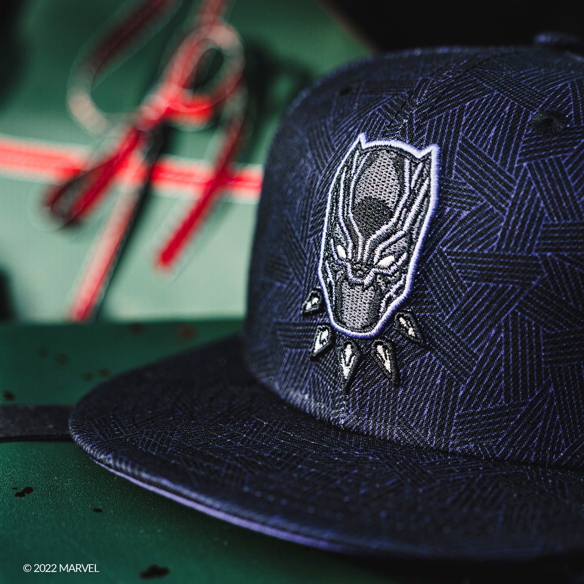 今季ブランド 激レア NEWERA × MARVEL ブラックパンサー 限定コラボ