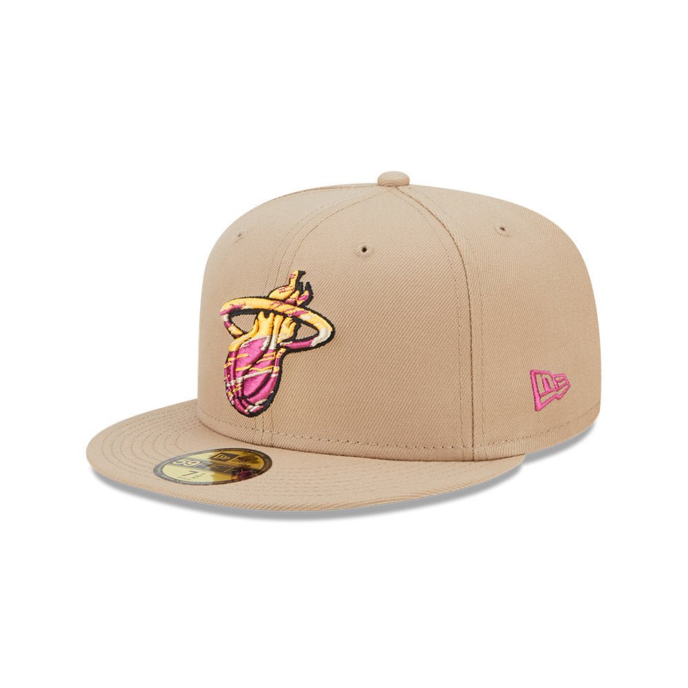 59FIFTY NBA Team Neon シカゴ・ブルズ ベージュ レッドアンダー