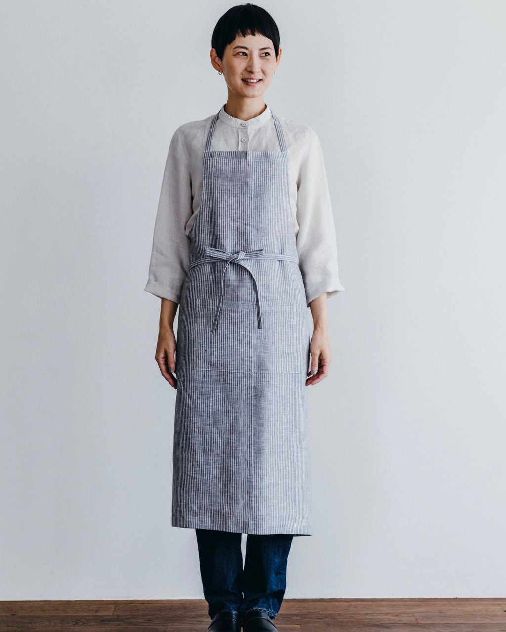 where can i get a white apron