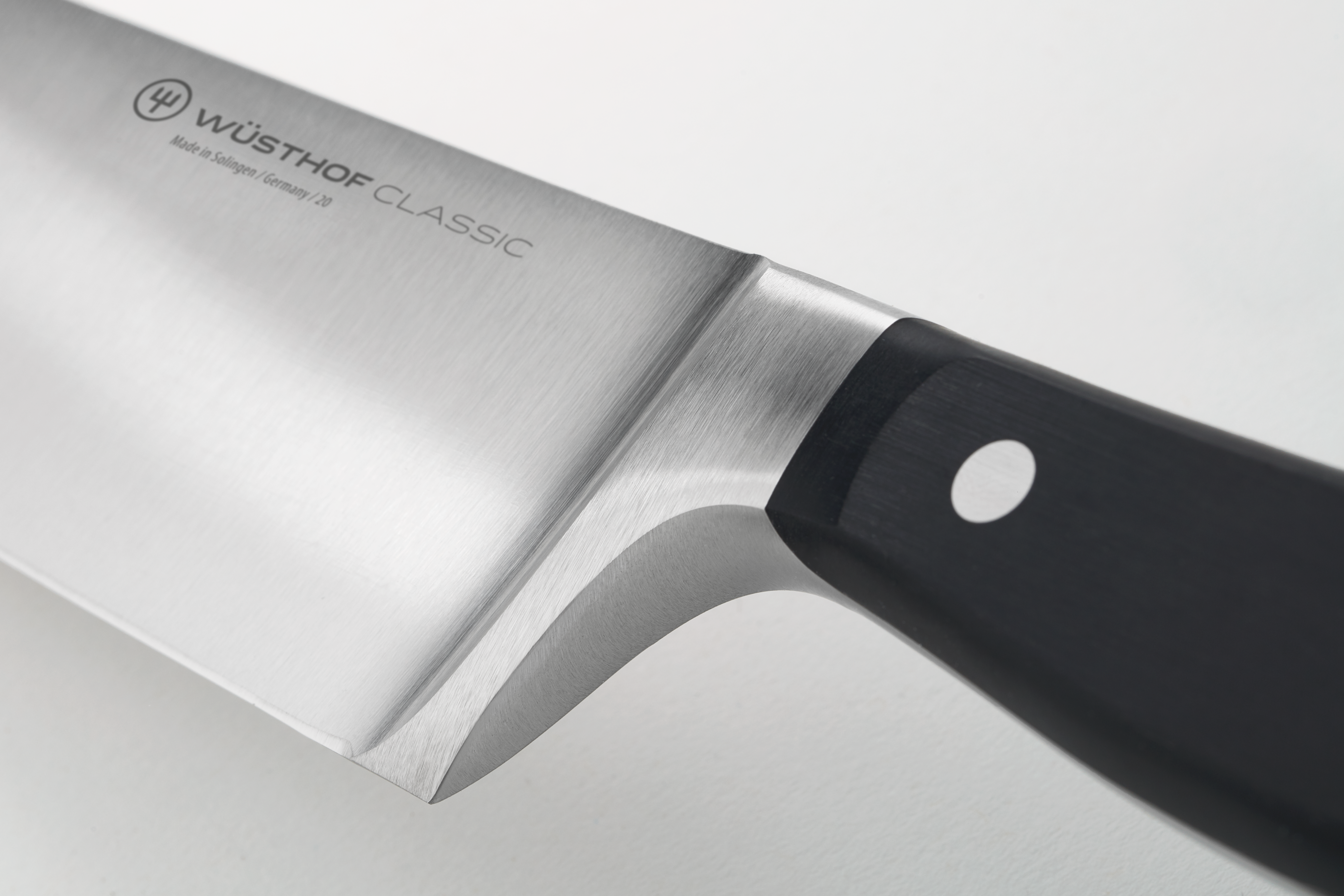 WÜSTHOF Classic 8 Chef's Knife