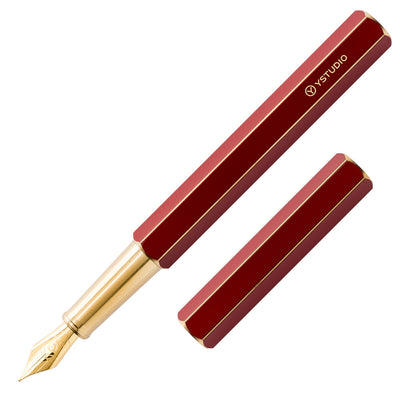 PARKER Duofold Centennial Fountain Pen, Classic Big Red Vintage, Fine Solid  Gold Nib, Black Ink and Convertor (1931375) : : Office Products